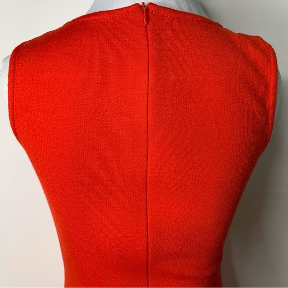 St. John Women's Red Cutout Sleeveless Knit Sheath Wool Mini Dress Size 0 - Picture 9 of 11